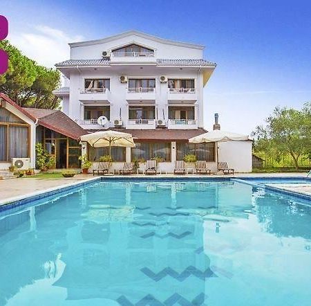 Holiday Home Pishat E Buta 28 Golem  Zewnętrze zdjęcie