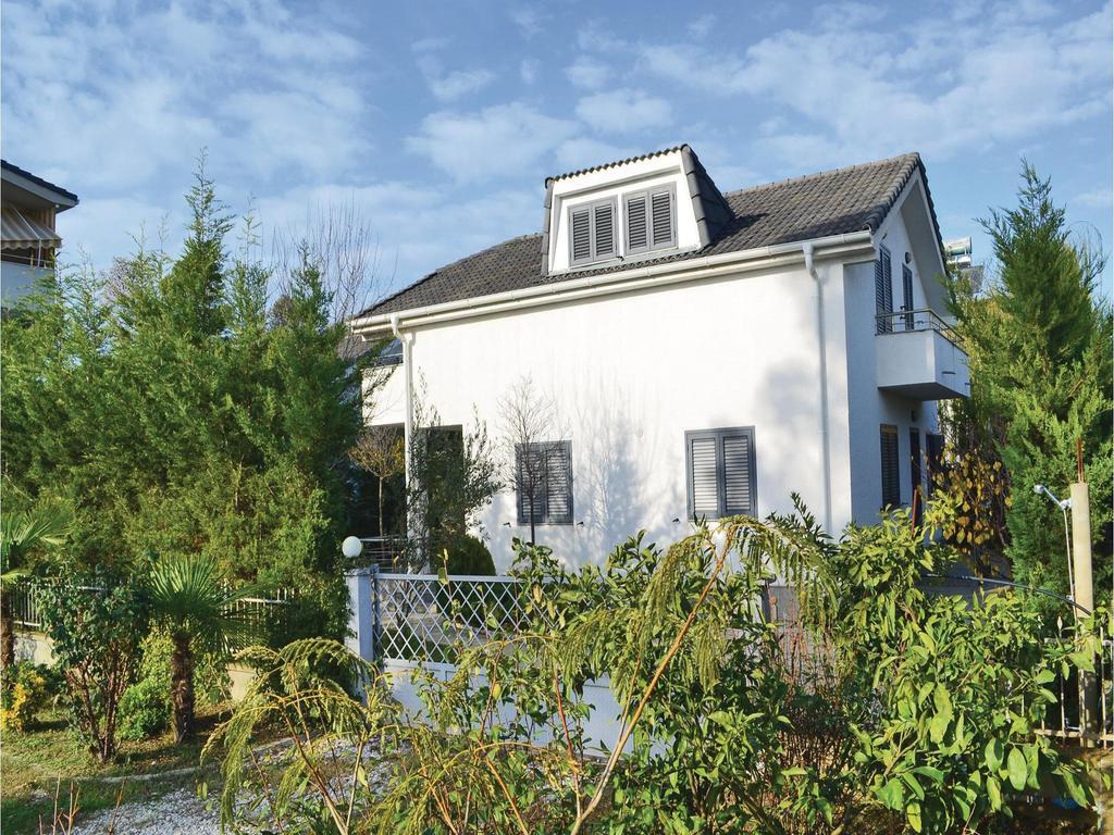 Holiday Home Pishat E Buta 28 Golem  Zewnętrze zdjęcie