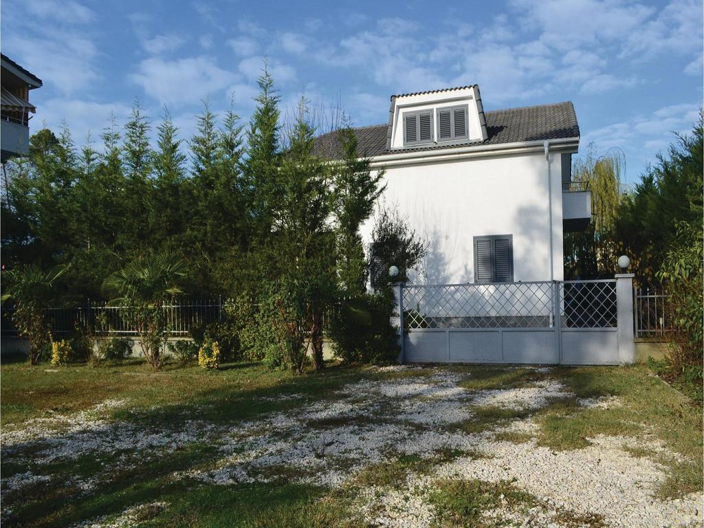 Holiday Home Pishat E Buta 28 Golem  Zewnętrze zdjęcie